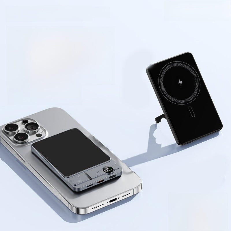 10,000mAh Magnetic Wireless Power Bank with Stand